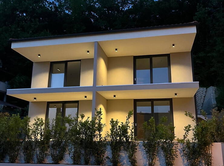 PEROJ – SAMOSTOJEĆA KUĆA S PROJEKTOM ZA REKONSTRUKCIJU — fotografija 3