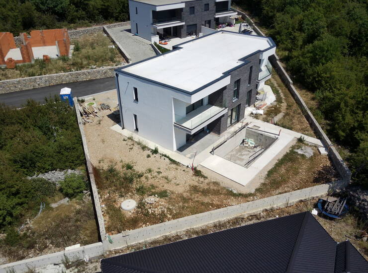 Istra, Diminići – vila s prekrasnim bazenom i pogledom na more — fotografija 4