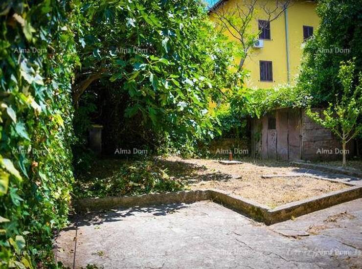 LABIN – TROSOBAN STAN S VRTOM U CENTRU GRADA – 57 m²

Na prodaju je fu... — fotografija 3