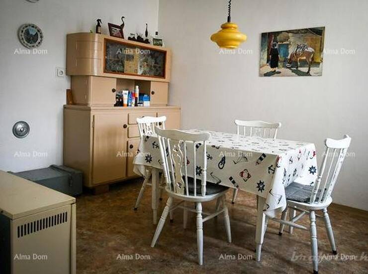 LABIN – TROSOBAN STAN S VRTOM U CENTRU GRADA – 57 m²

Na prodaju je fu... — fotografija 8