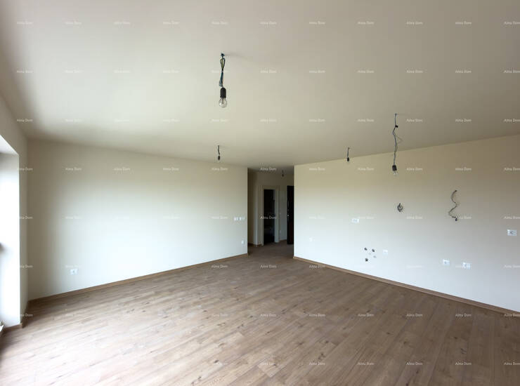 Prodajemo luksuzni stan u novoj modernoj zgradi sa bazenom i pogledom na mo... — fotografija 10