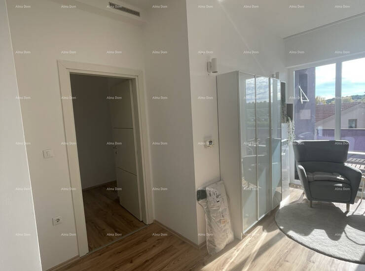 Na prodaju je prostran stan površine 88,81 m², smješten na prvom katu st... — fotografija 10