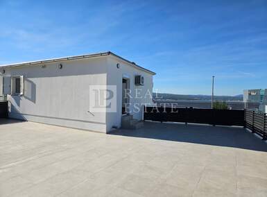 Dvosoban stan, Crikvenica 63m² - 201.000 € | SveHrNekretnine
