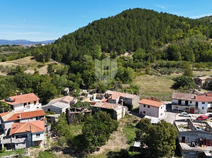 Cerovlje, okolica, ruševna starina s idejnim projektom kuće s bazenom — fotografija 4