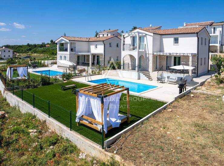 Istra, Diminići – vila s prekrasnim bazenom i pogledom na more