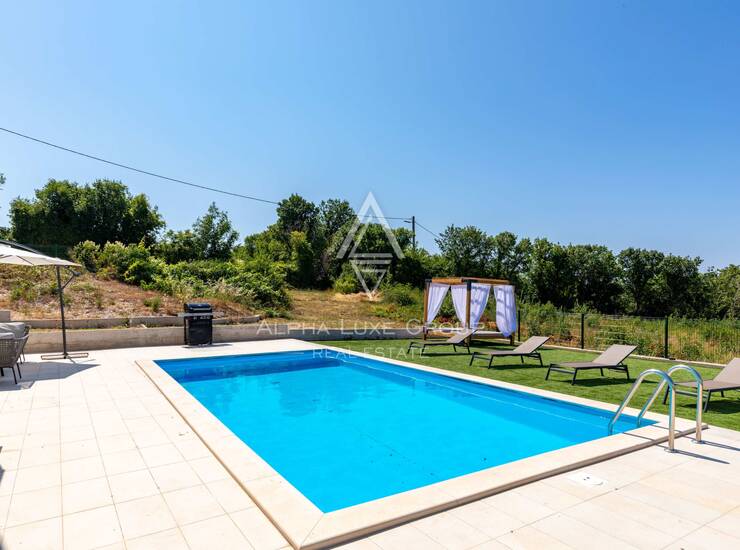 Istra, Diminići – vila s prekrasnim bazenom i pogledom na more — fotografija 6