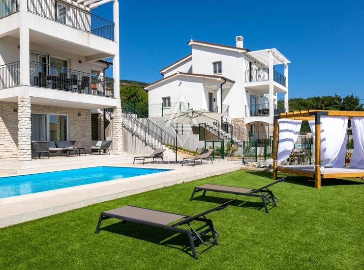 Istra, Diminići – vila s bazenom, saunom i pogledom na more — fotografija 3
