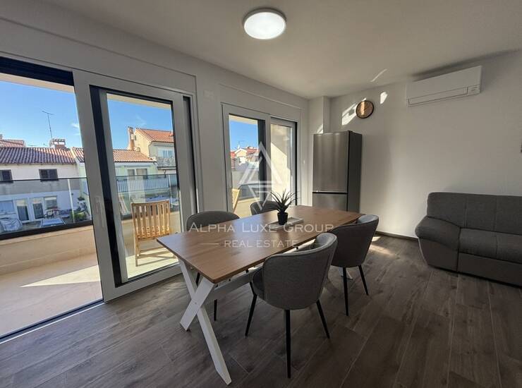 Istra, Umag, Namješten dvosoban stan blizu mora — fotografija 2