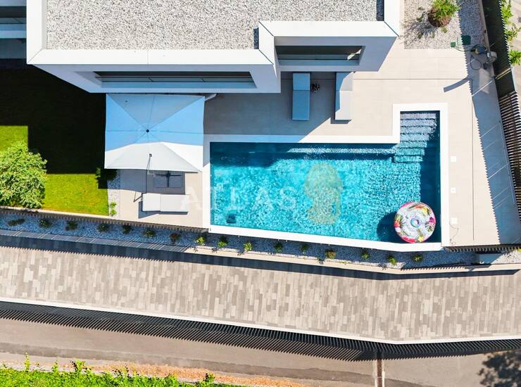 KOSTRENA – Ekskluzivna rezidencija s panoramskim pogledom na more i vrhunskom — fotografija 2
