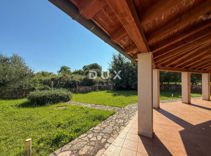 Istra, Volme, vila, 280 m², 3 stana, garaže  — fotografija 3