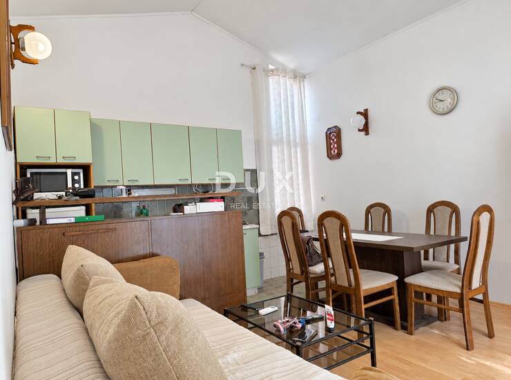 Rab, Lopar, dvije kuće, 130 m2, 3 stana, parking, vrt — fotografija 5