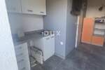 Jušići, stan, 70m2, 4 garsonjere, pogodno za radnike — fotografija 5