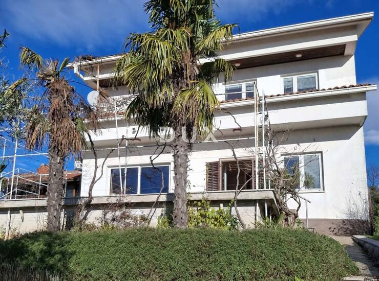 Viškovo, Saršoni, samostojeća kuća, 360 m2, dvije garaže, velika okućnica — fotografija 3