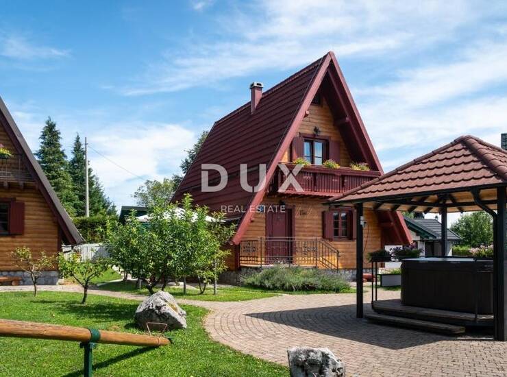 Gorski kotar, Crni Lug, četiri kuće, bazeni — fotografija 4