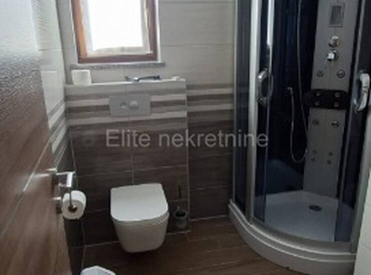 BANJOLE, stan na 1. katu, terase, 82m2, parking, 300 m od mora — fotografija 6