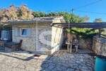 ZEMLJIŠTE 1.631 m² S KAMENOM KUĆOM I MASLINIKOM — fotografija 4