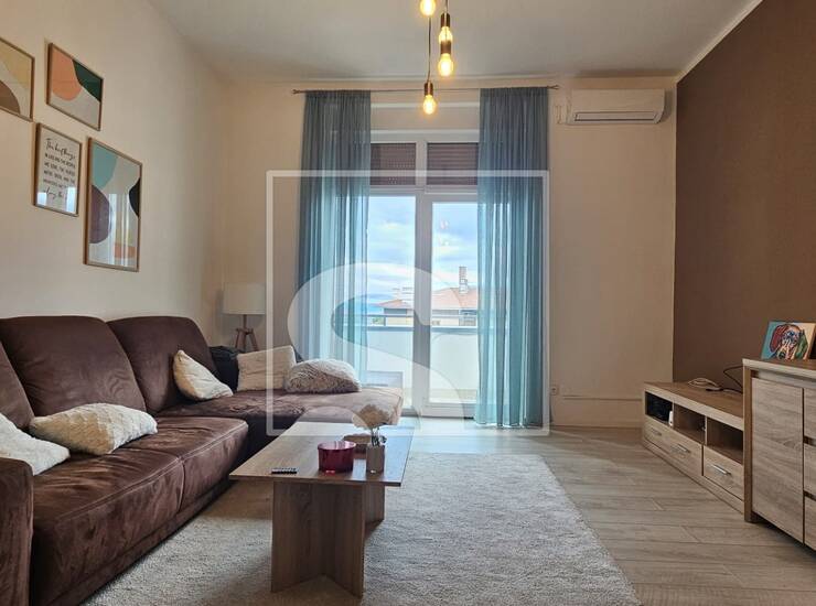 Stan Škurinje 3 spavaće sobe, 100m2
