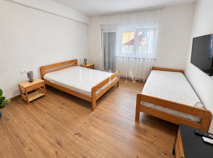 Matulji, Kućeli, etaža kuće sa bazenom i wellnessom — fotografija 5