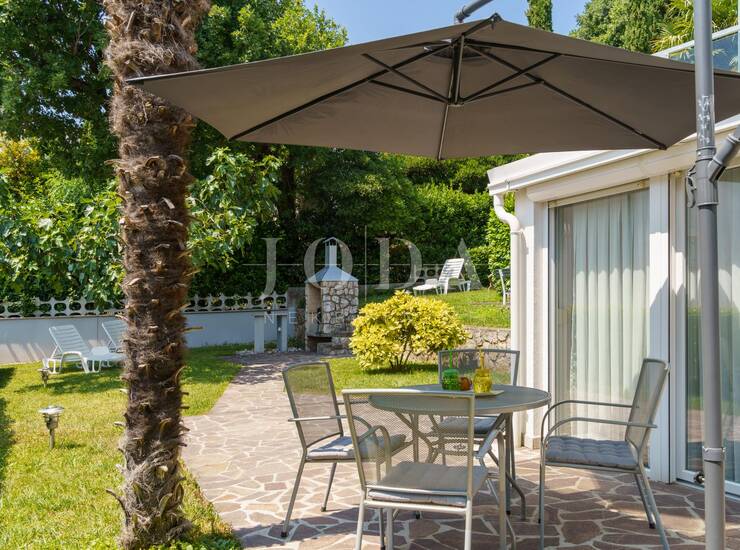 Crikvenica stan sa velikom terasom — fotografija 2