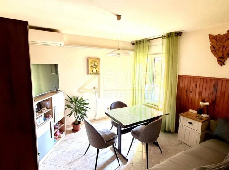 Istra, Rovinj, 2s+db, 50m2, balkon, pogled na more
