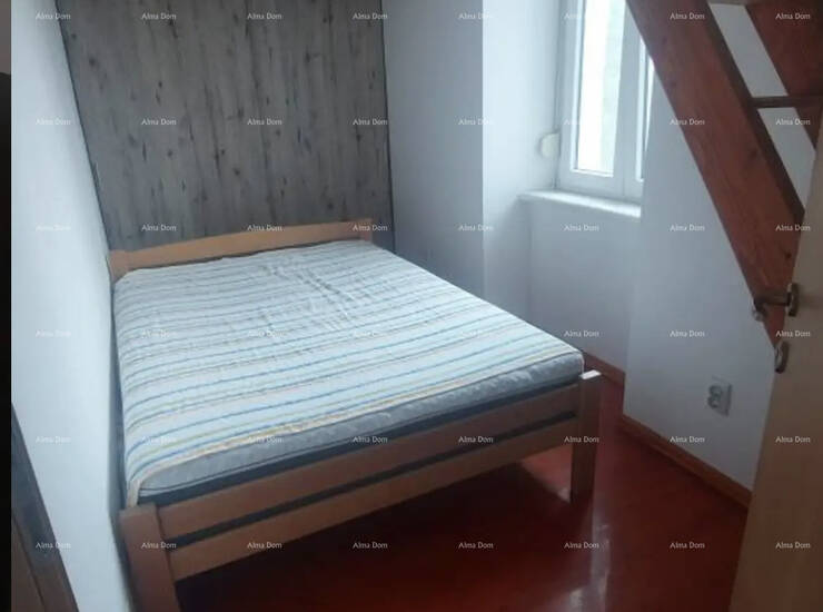 Na prodaju je stan površine 66 m², smješten u  pulskom naselju Stoja. 
S... — fotografija 7