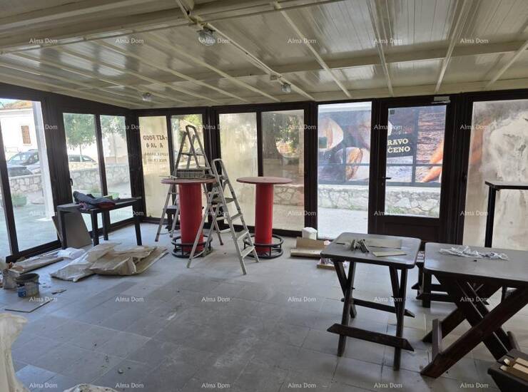 Pula – Ugostiteljski poslovni prostor 60 m², Veruda, prizemlje

Prodaje ... — fotografija 3