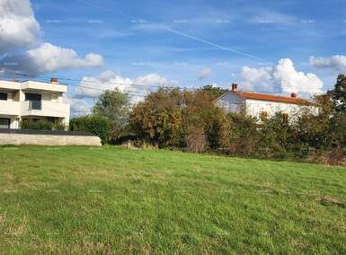 Zemljiste, Loborika - 141.000 € | SveHrNekretnine