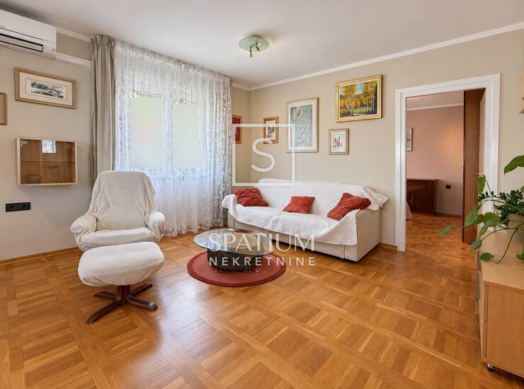 BULEVARD, STAN S POGLEDOM ZA DUGOROČNI NAJAM — fotografija 4