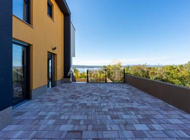 Trosoban stan Dramalj, Crikvenica 75m² - 400.000 € | SveHrNekretnine