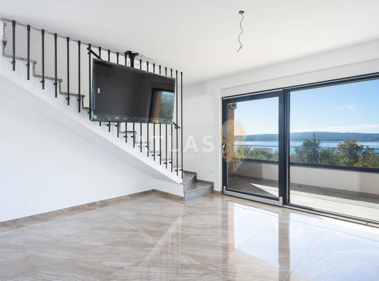 Dramalj – moderna novogradnja s okućnicom od 160 m² i pogledom na more — fotografija 4
