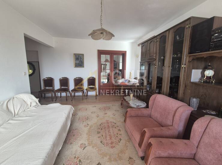Rijeka, Srdoči, 3s+db, balkon, pogled na more — fotografija 2
