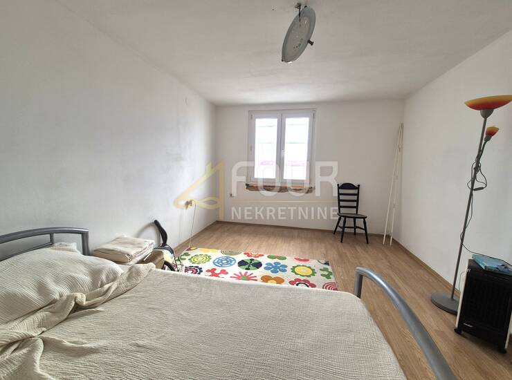 Rijeka, Krnjevo, 27.76m2, 1skl, pogled na more — fotografija 3