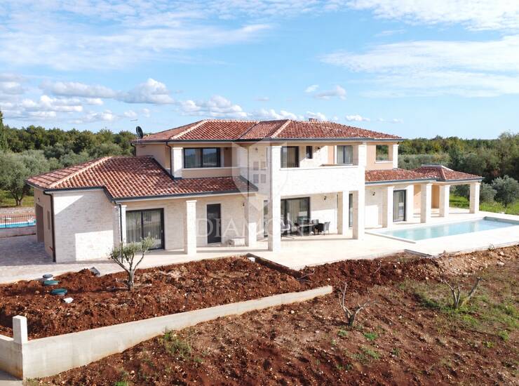 Poreč, okolica, neponovljiva villa sa otvorenim pogledom — fotografija 3