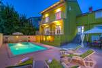 Kuca, Pula, prodaja, 520000 €, 240 m2