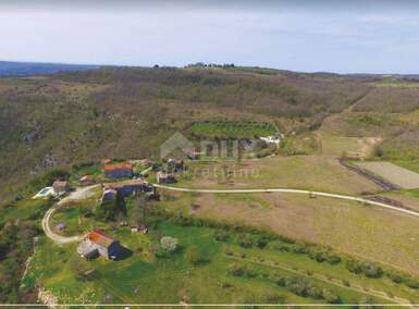 Zemljiste, Grožnjan, prodaja, 1 €, 25760 m2