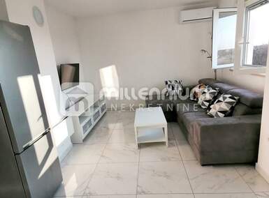 Trosoban stan, Poreč, prodaja, 210000 €, 51 m2