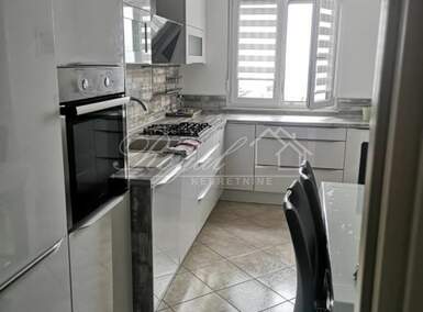 Trosoban stan, Rijeka, Krnjevo, najam, 750 €, 74 m2