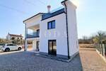 Kuca, Malinska-Dubašnica, Malinska, prodaja, 675000 €, 193 m2