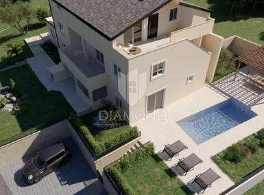 Kuca, Poreč, prodaja, 550000 €, 170 m2