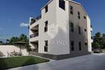 Trosoban stan, Poreč, prodaja, 320000 €, 66 m2