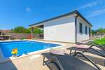 Kuca, Pula, Šikići, prodaja, 570000 €, 145 m2