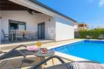 Kuca, Pula, Šikići, prodaja, 570000 €, 145 m2