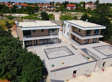 Kuca, Svetvinčenat, Smoljanci, prodaja, 800000 €, 200 m2