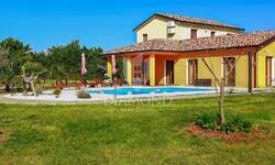 Kuca, Pazin, Brajkovići, prodaja, 700000 €, 280 m2