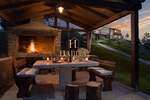 Poslovni prostor, Motovun, prodaja, 2200000 €, 30000 m2