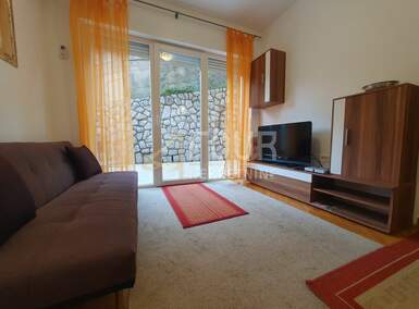 Trosoban stan, Rijeka, Martinkovac, najam, 850 €, 75 m2