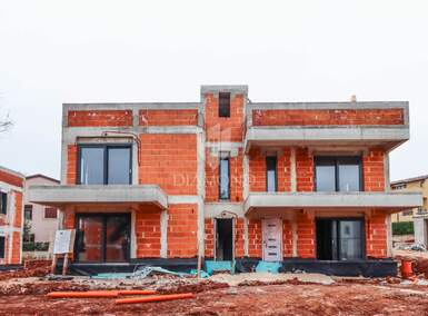 Cetvorosoban stan, Poreč, prodaja, 435000 €, 112 m2