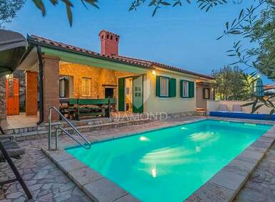 Kuca, Rovinj, prodaja, 499000 €, 144 m2