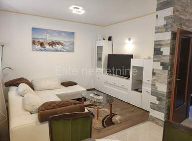 Trosoban stan, Rijeka, Zapad, najam, 1300 €, 100 m2