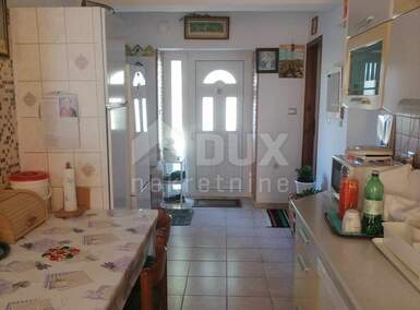 Trosoban stan, Poreč, prodaja, 281000 €, 70 m2